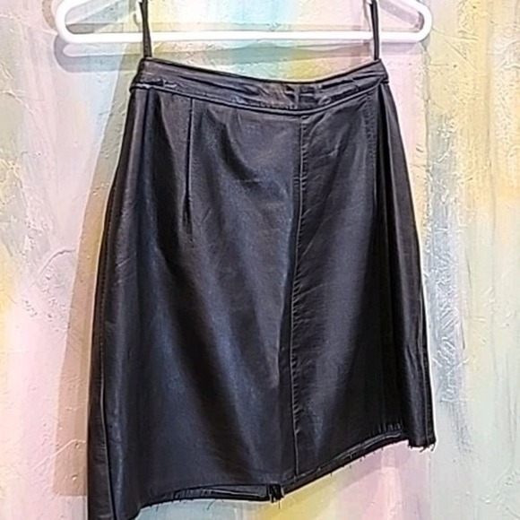 Black LEATHER Mini Short SKIRT Sexy COSTUME Dark GOTH Punk COSPLAY 26 raw hem - Picture 5 of 10